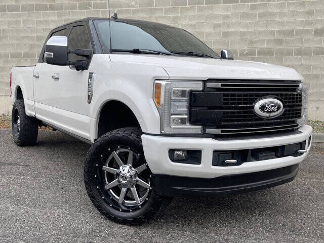 2019 Ford F-350 Super Duty Platinum