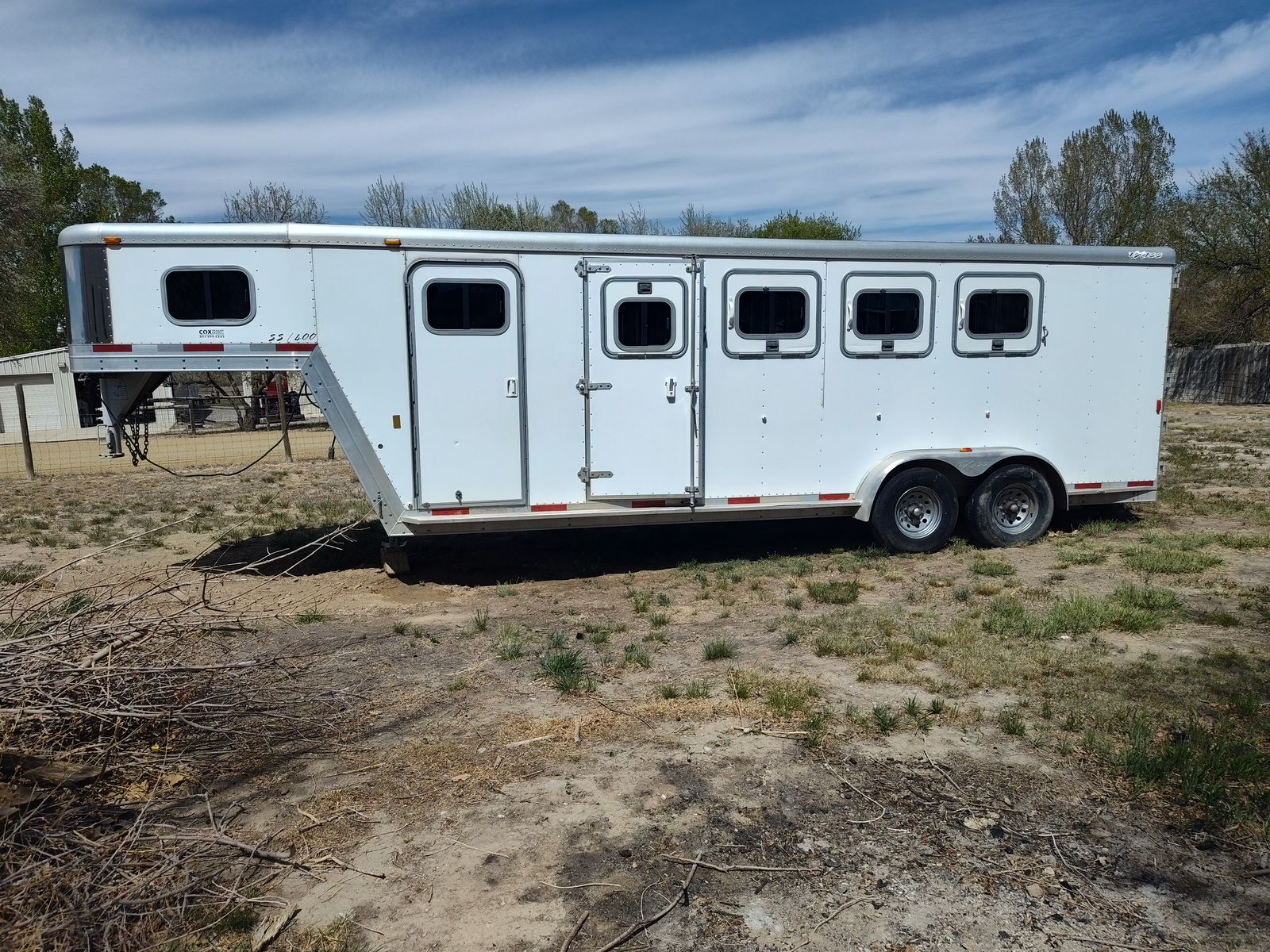2005 Exiss SS/400 4 Horse slant trailer