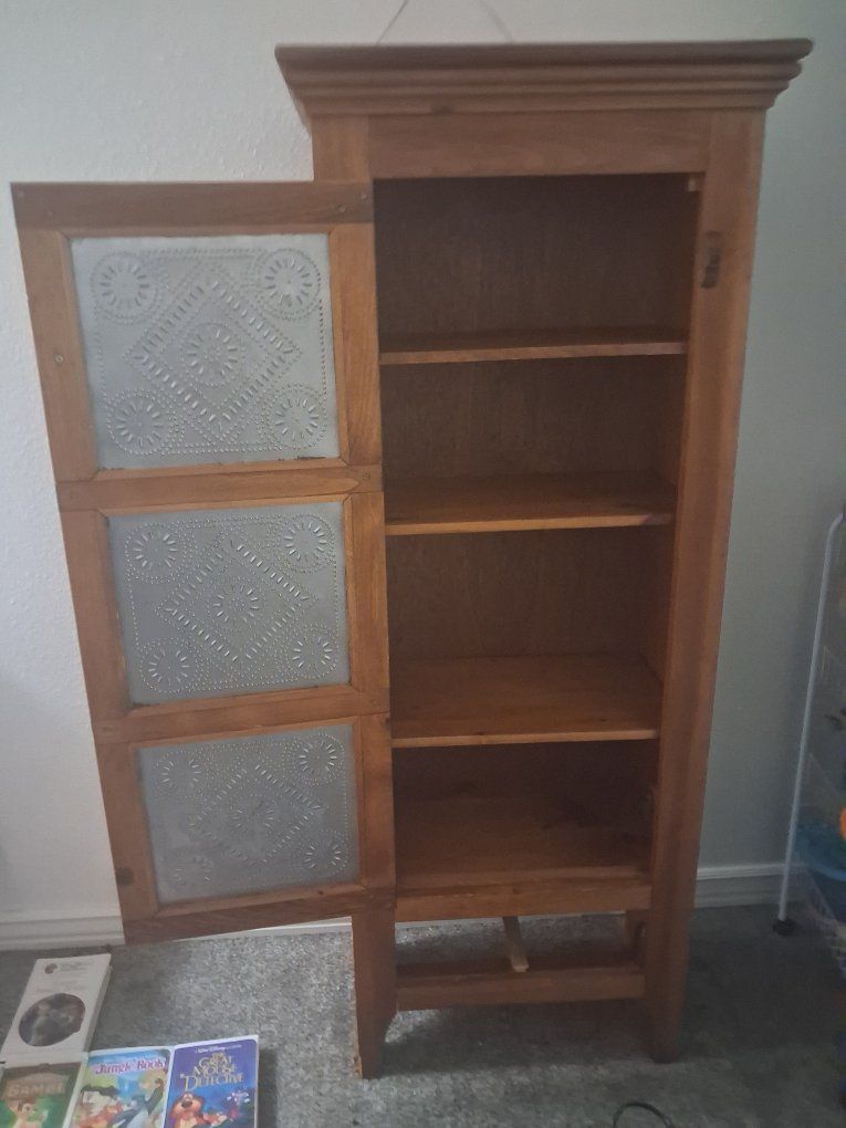 Main image 4
