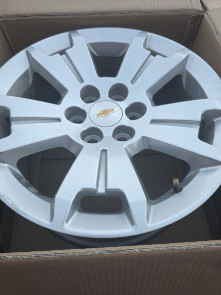 Set of 4.  Chevrolet Colorado Wheels from a 2021 LS