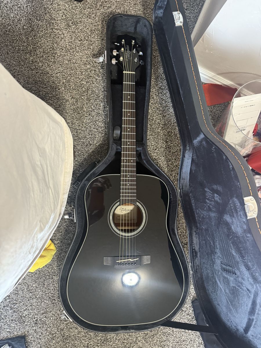 TakamineAcoustic GD30 6 String BLK Guitar 