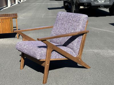 Mid Century Modern Z style armchair MCM styling