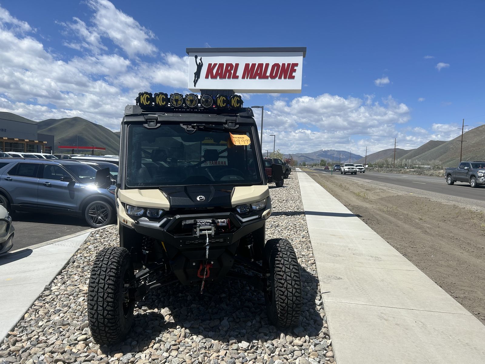 2025 Can-Am Defender Max Limited Desert Tan & Stea