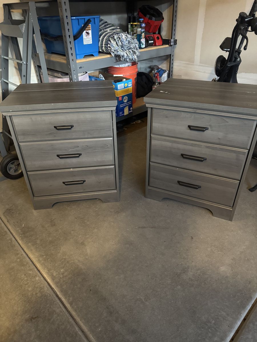 Set of 2 Grey Wood-Finish 3-Drawer Nightstands with Charging Station