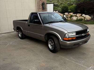 1999 Chevrolet S-10 LS