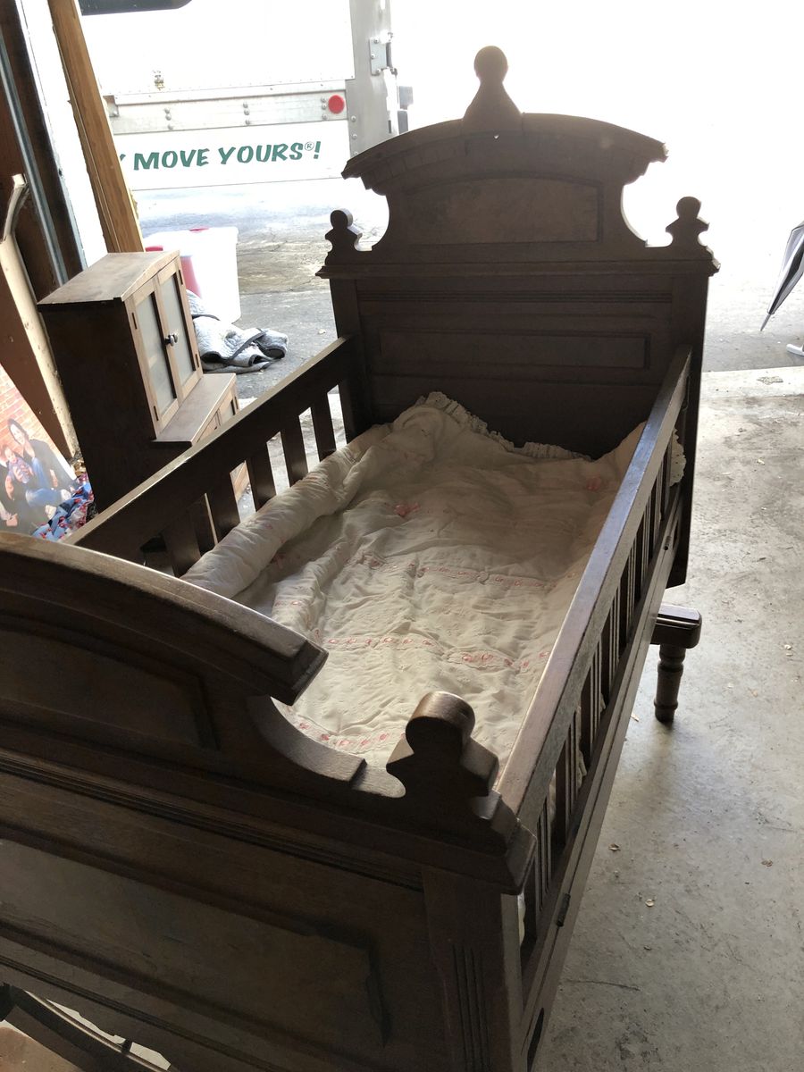 Antique Victorian Cradle