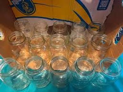 Quart canning jars $8 dz