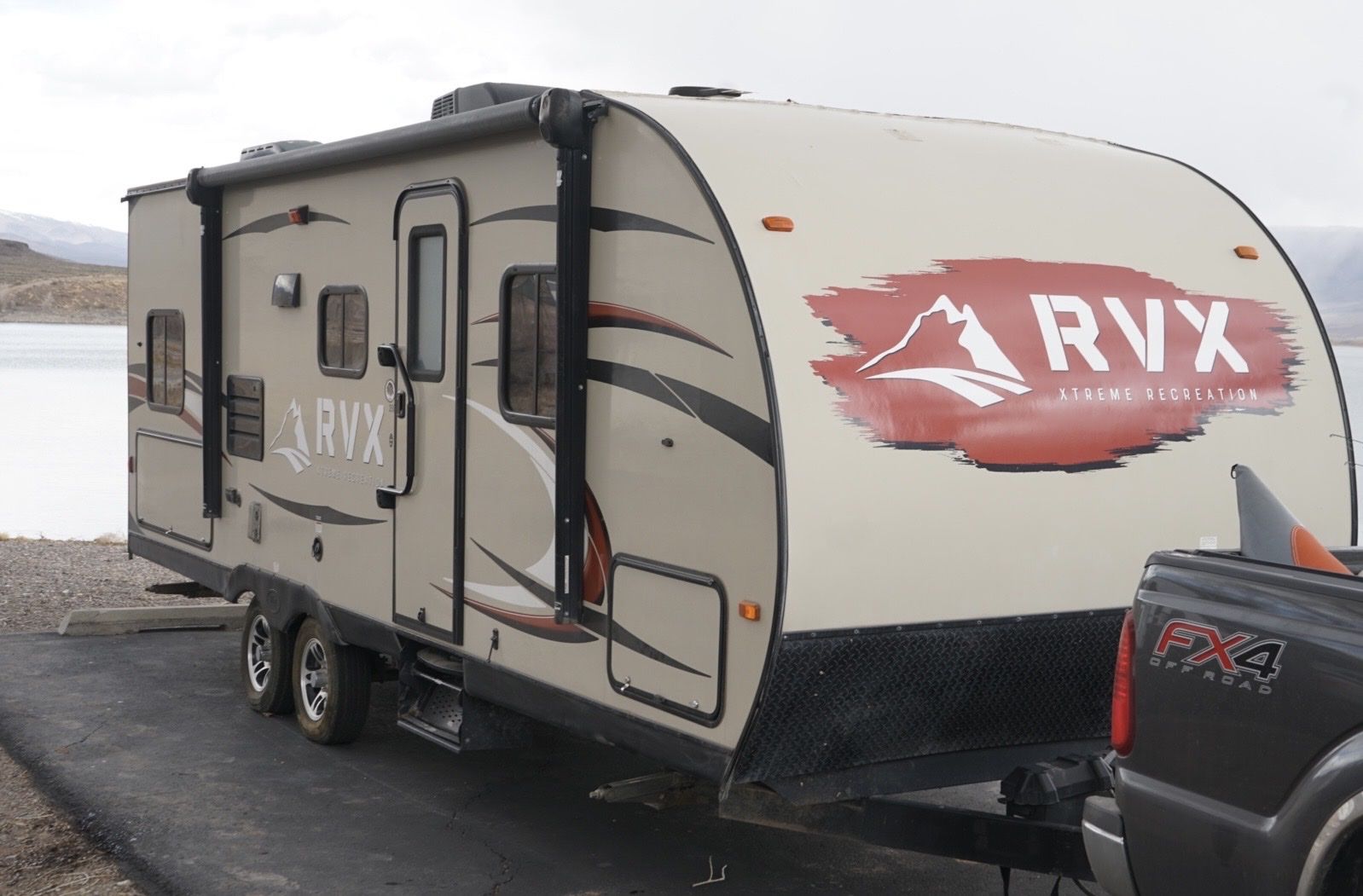 TRAILER FOR RENT (bunkhouse)