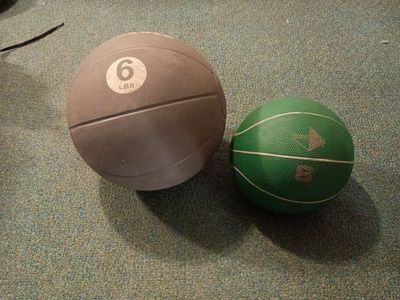 smash balls, fitness balls