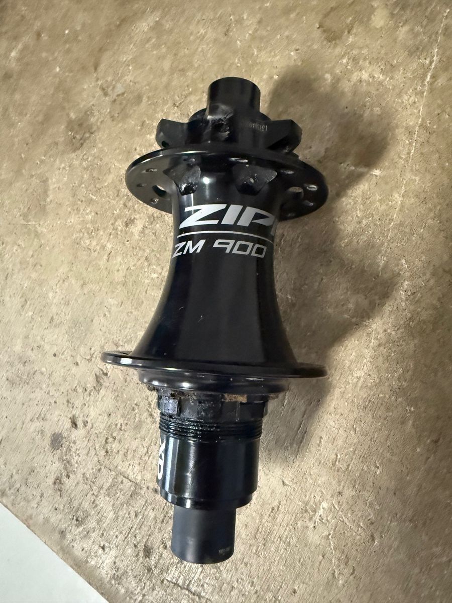 Zip (SRAM) ZM900 Front and Rear Hubs