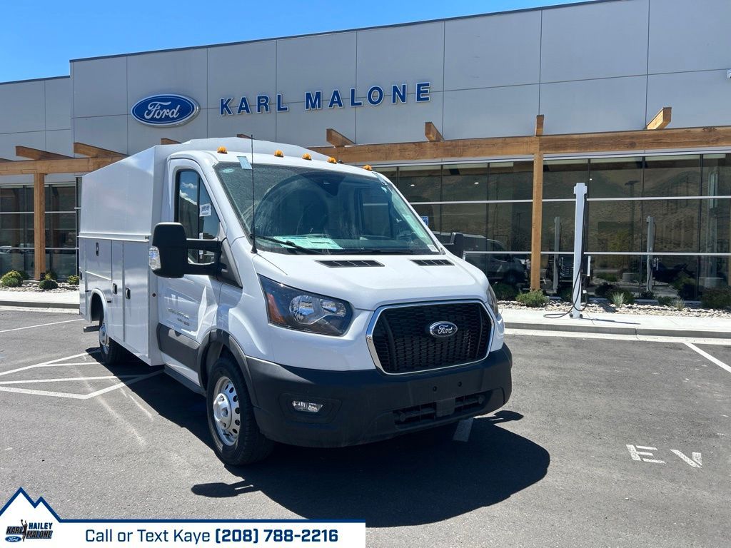 2025 Ford Transit 350 