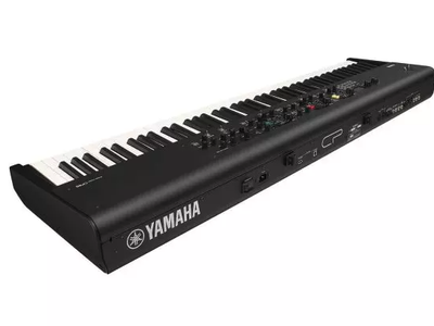 Brand new Yamaha CP88 88-weighted Key Stage Piano/ keyboard.