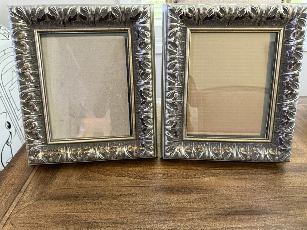 Studio Quality Decorative Picture Frames