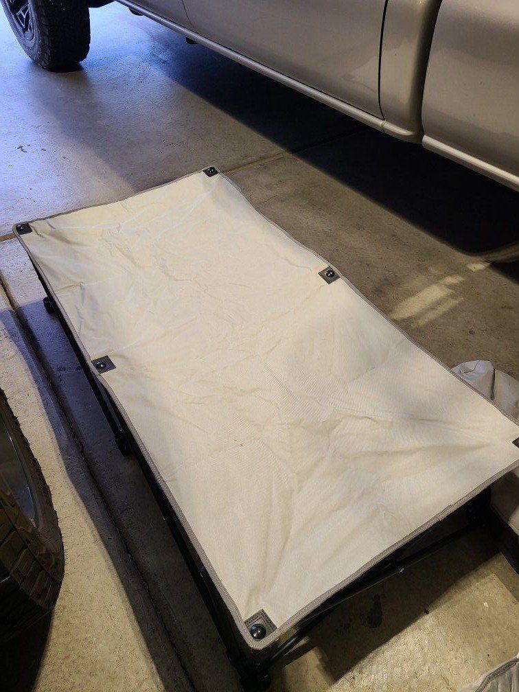 2 Kid Cots