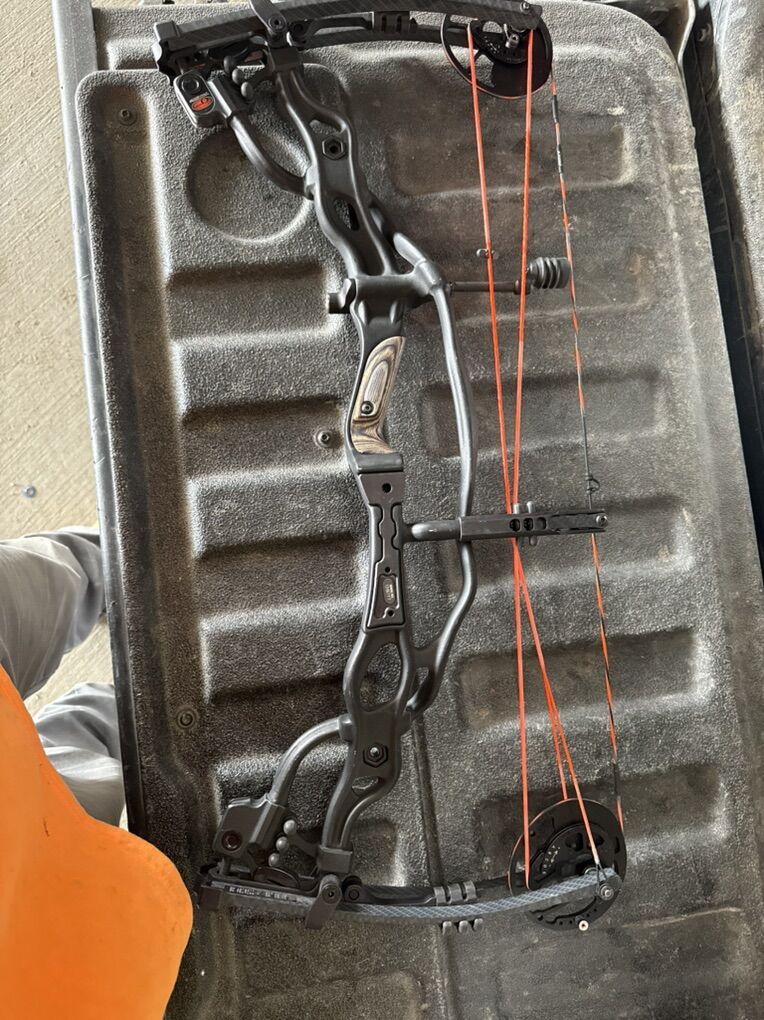 Hoyt Carbon FX Spyder