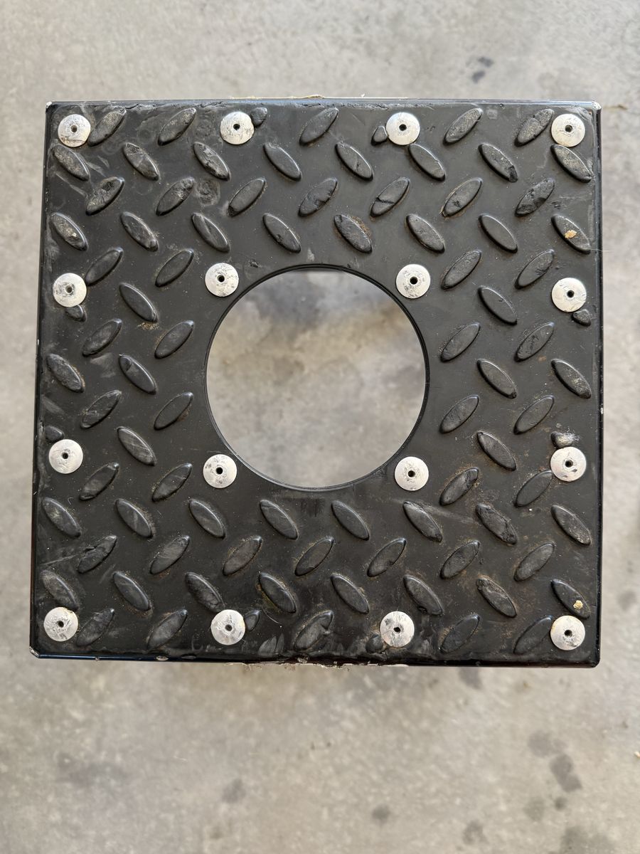 Main image 2