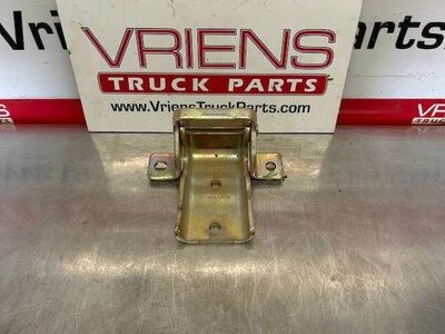 924-5103 DOOR HINGE, FRONT