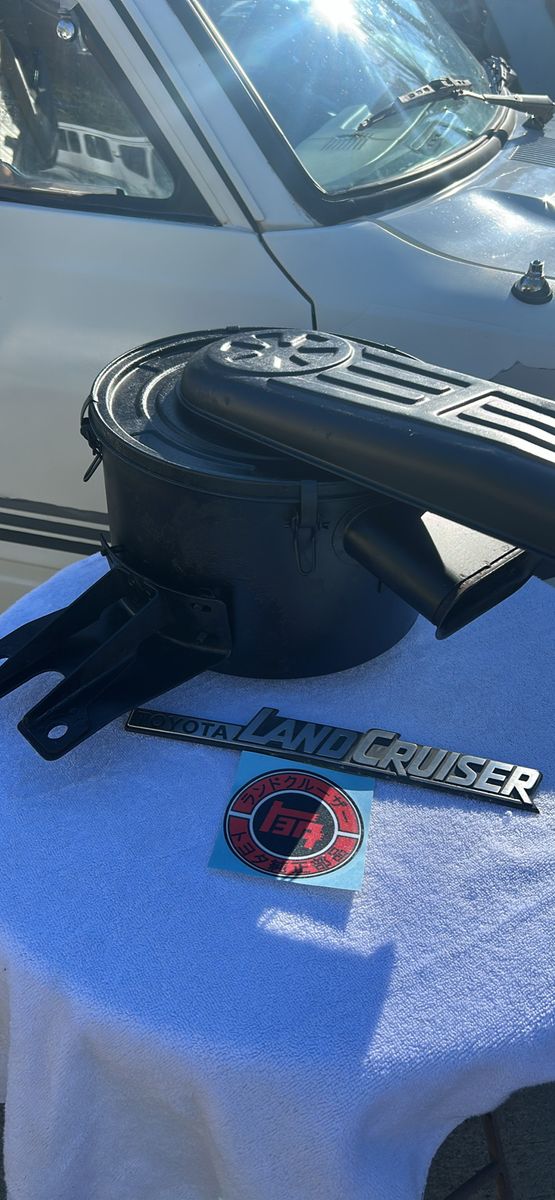 Fj40 Toyota Oil Bath Air Cleaner Housing