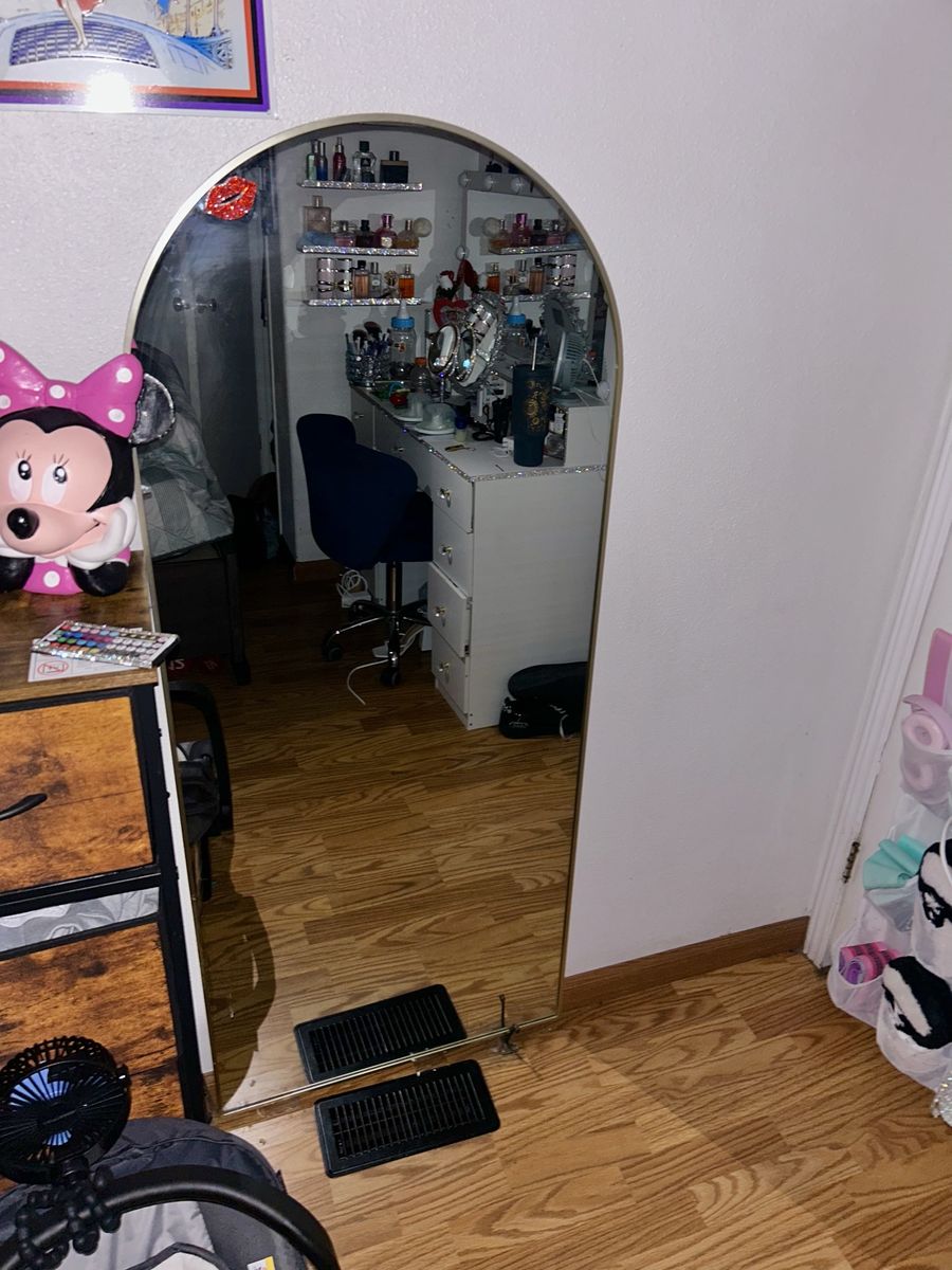 Body Mirror