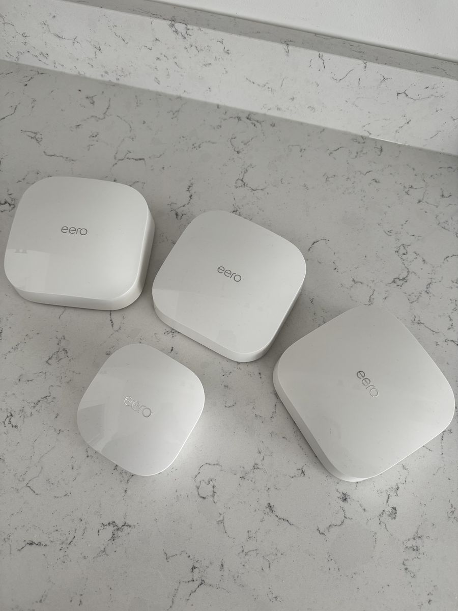 Eero WiFi Mesh Router System - 4 White Units for Whole-Home Coverage