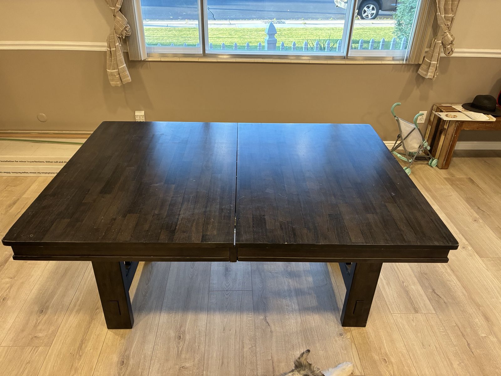 Dinning table