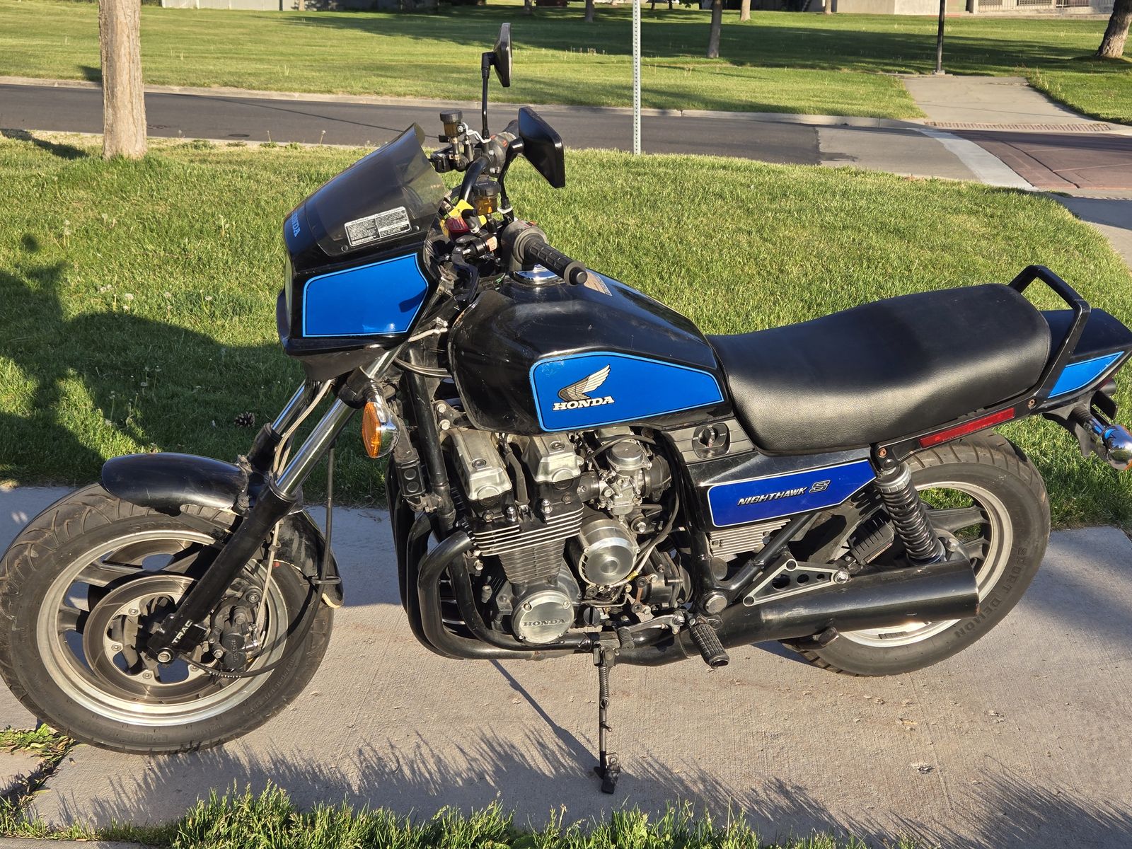 1984 Honda Nighthawk 700SC - runs great