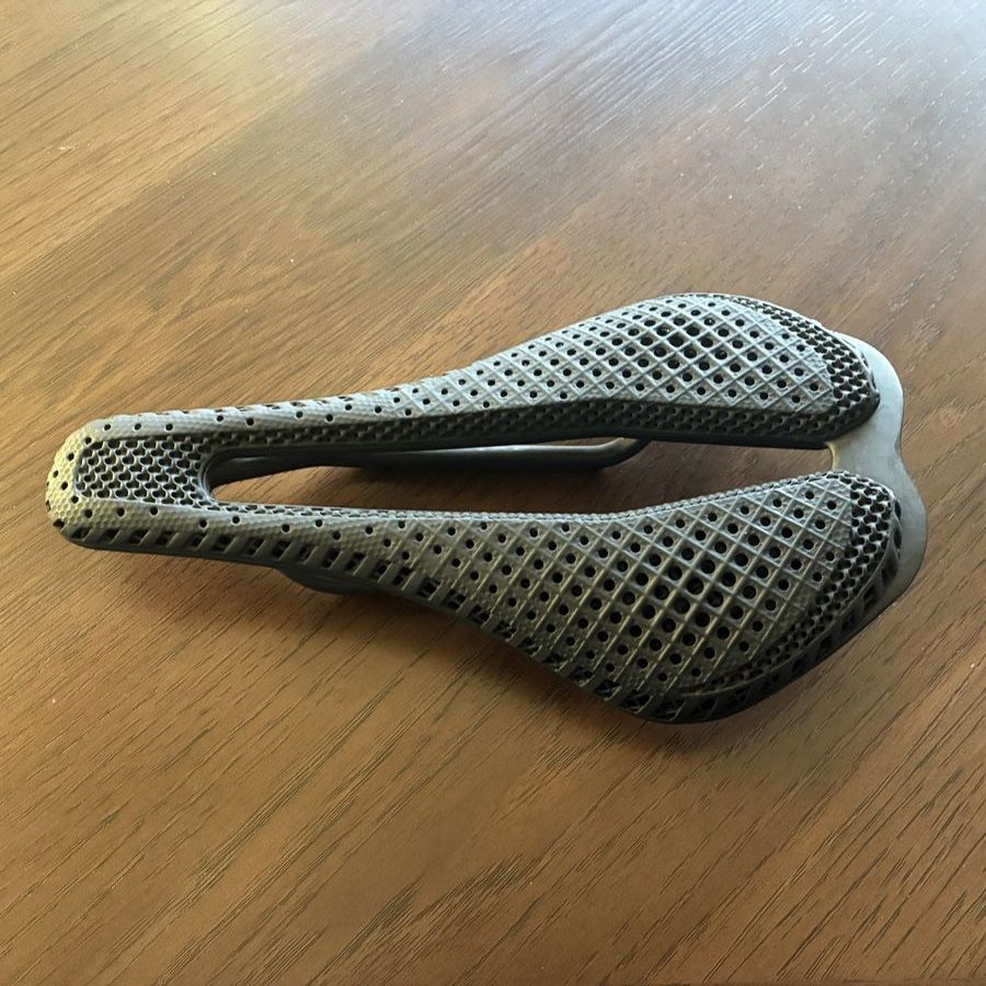 Ultralight 3D Printed Carbon Saddle, 150g, New