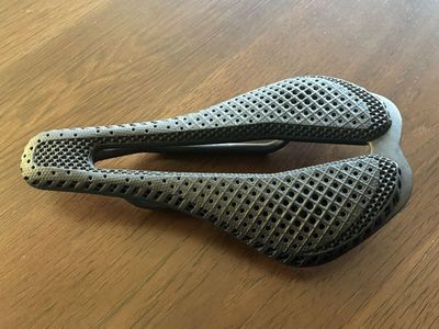 Ultralight 3D Printed Carbon Saddle, 150g, New