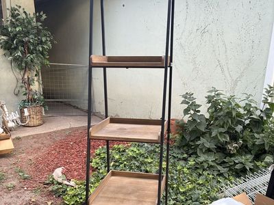 Industrial Wood and Metal Ladder Shelf 5-Tier Bookshelf Storage