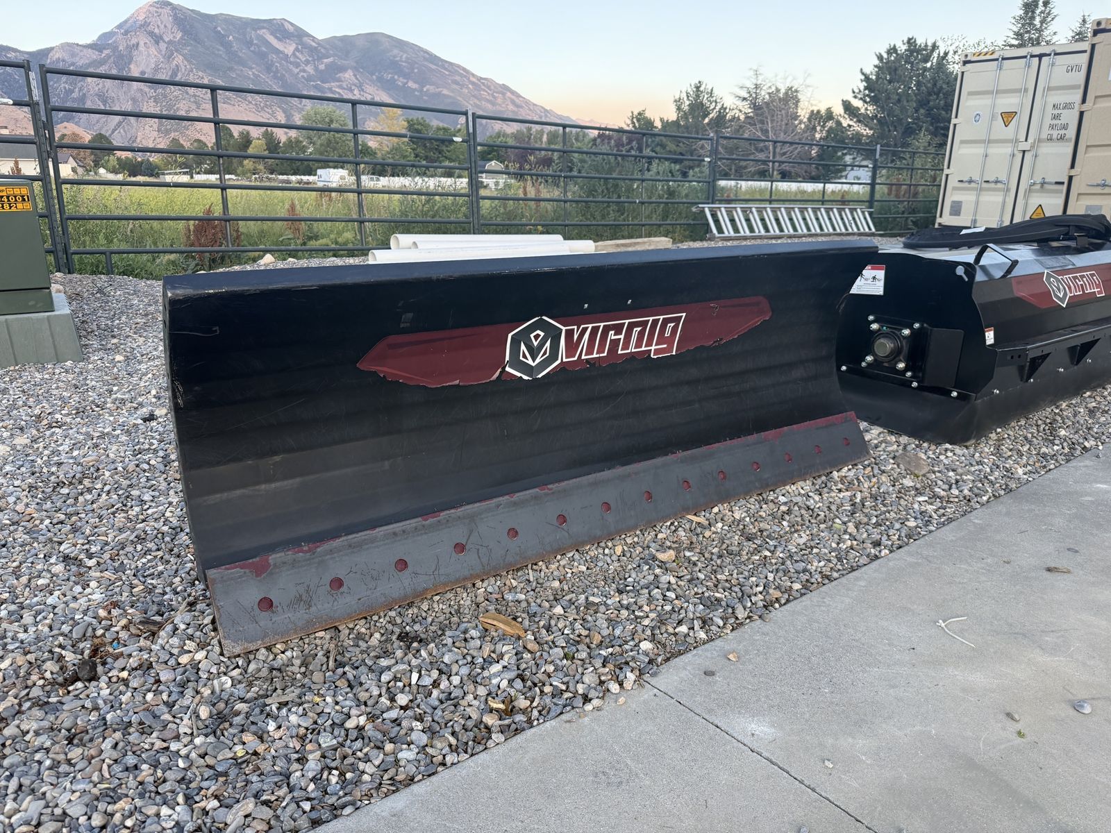Virnig 84" V60 Skid Steer Snow Plow – Cat Bobcat Case Kubota