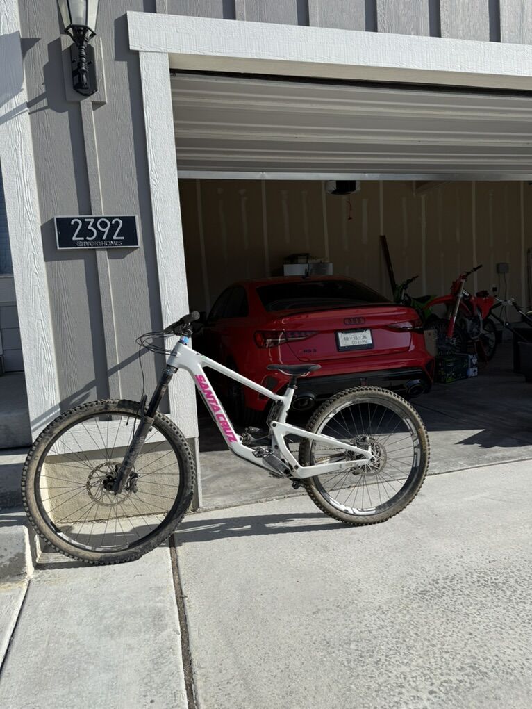 2024 Santa Cruz Bronson C