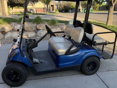 Yamaha Electric Golf Cart - Blue Tooth Sound System Rear Facing Seat/utility bed and Windshield
