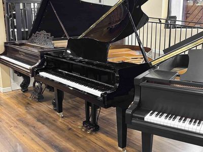 LIKE NEW YAMAHA GRAND PLAYER PIANO