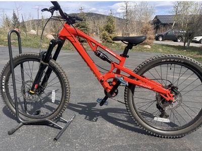 Kids Rossignol Mandate JR 24 - Full Suspension - MINT (Only 20 Miles)