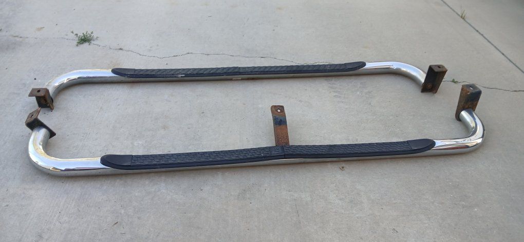 2000-2006 gmc and Chevy step bars