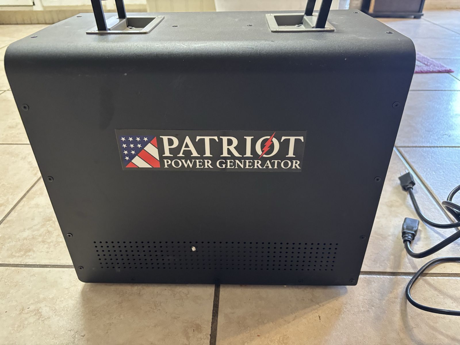 Solar generator Patriot brand