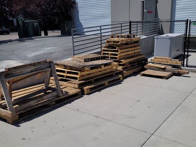 Free pallets