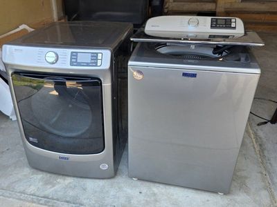 MaytagWasher & Dryer Set Electric