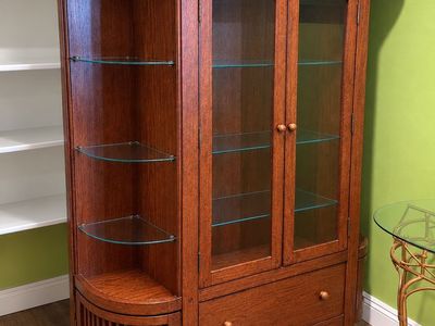 Curio cabinet