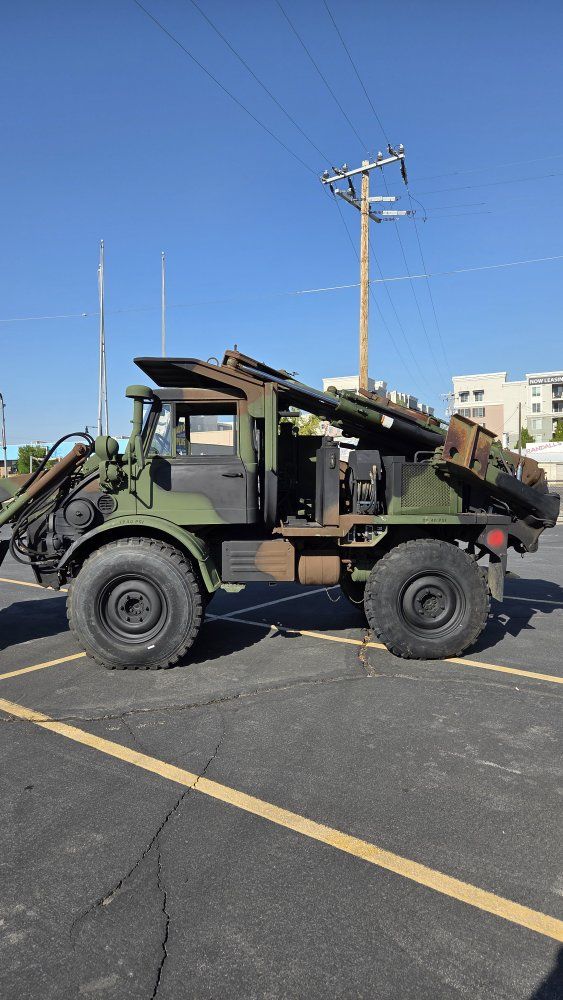 1990 Mercedes-Benz Unimog FLU419 Military Backhoe/Loader
