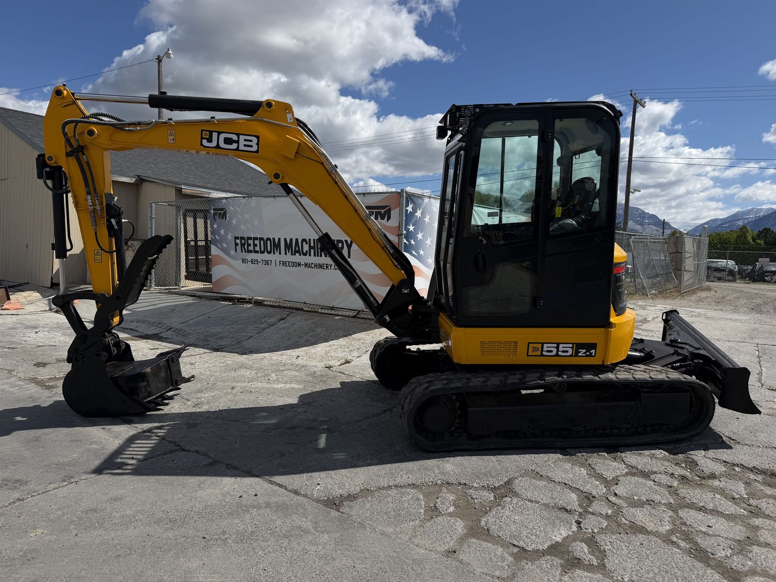 JCB 55Z-1 Mini Excavator Tractor