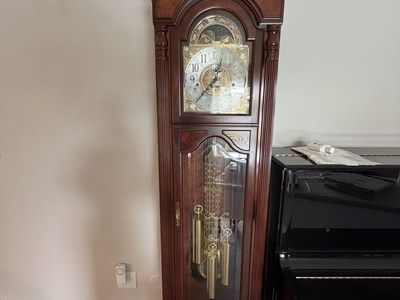 Howard Miller Grandfather Clock - excellent condition