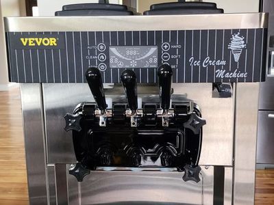 Vevor Ice Cream Machine two flavor with Twist