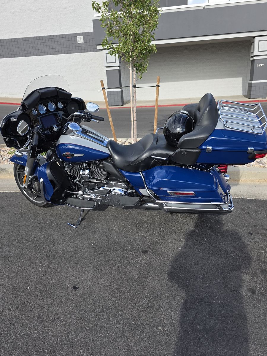 Harley-Davidson 2021 FLHTK Ultra Limited Motorcycle - Blue, Used
