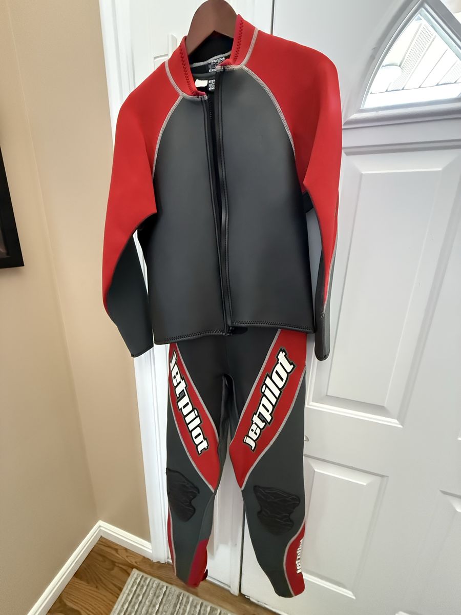Jetpilot 2-Piece Wetsuit (3/2mm) – Men’s XL