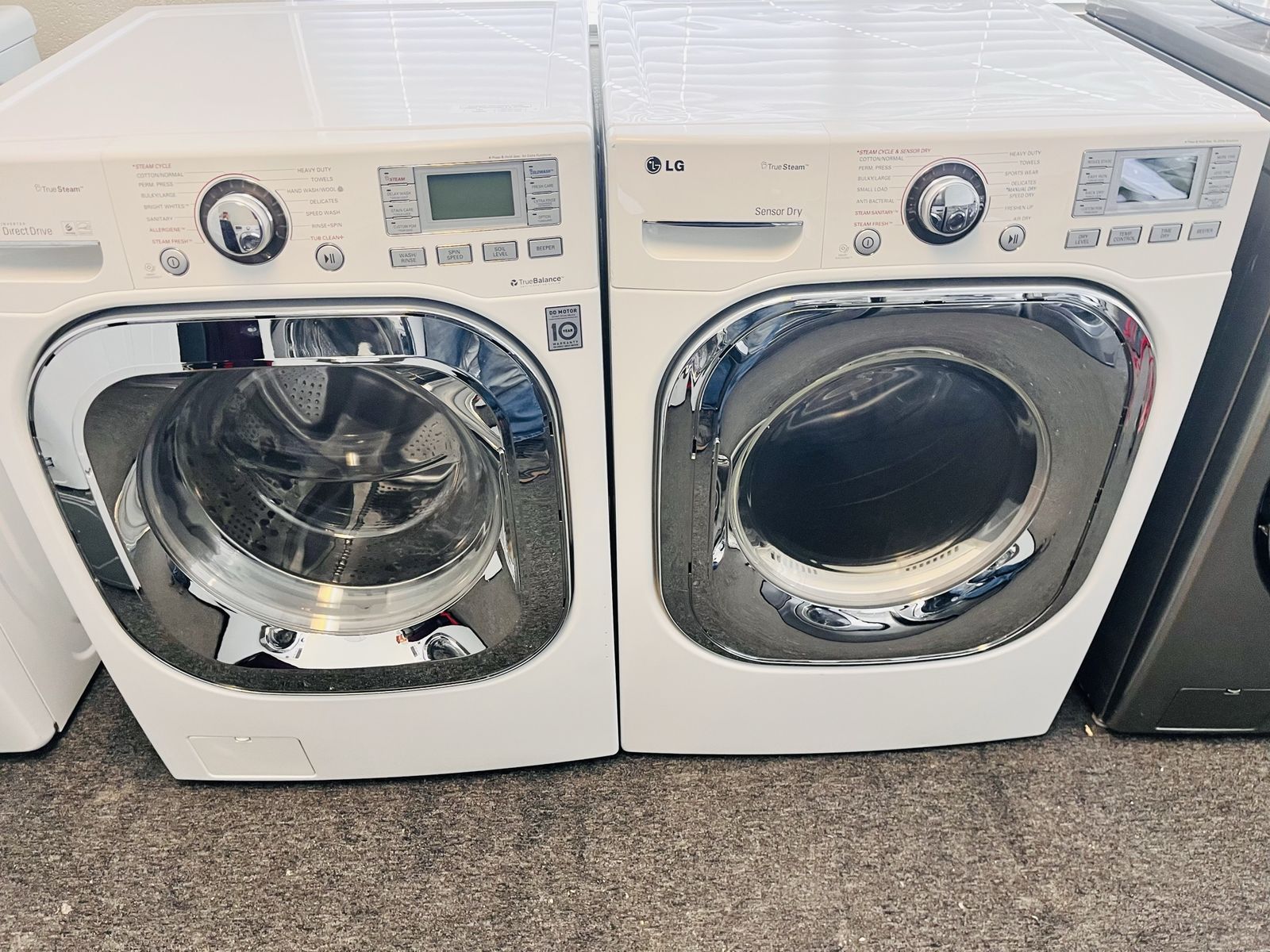 LG stackable or side by side washer and dryer set