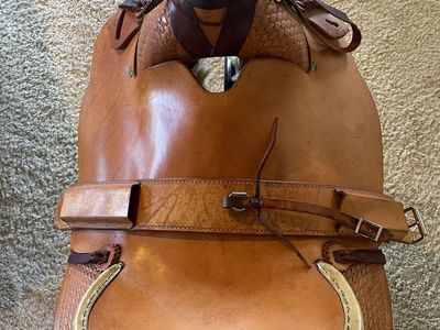 Hereford Brand Tex Tan Saddle