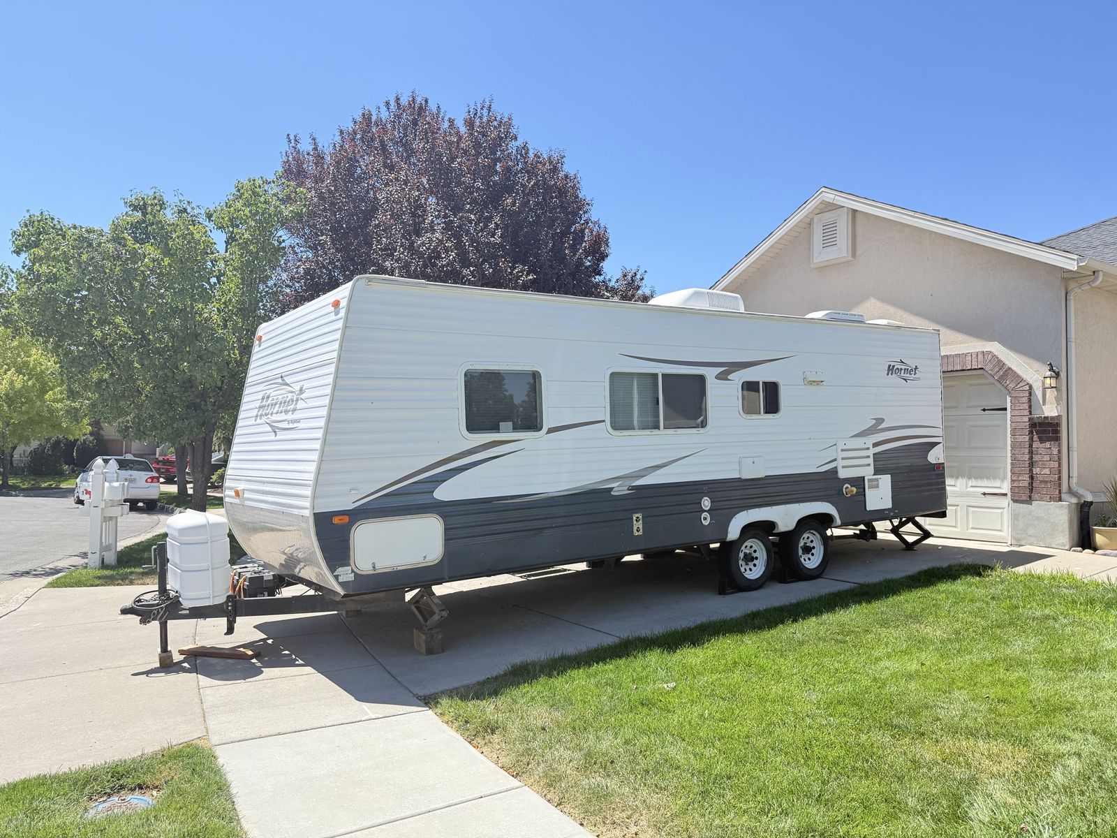 2006 Keystone Hornet Travel Trailer