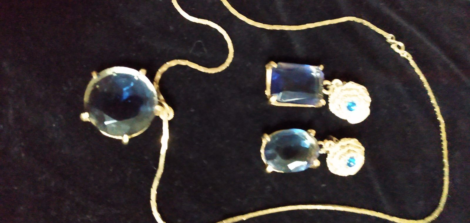 Main image 10