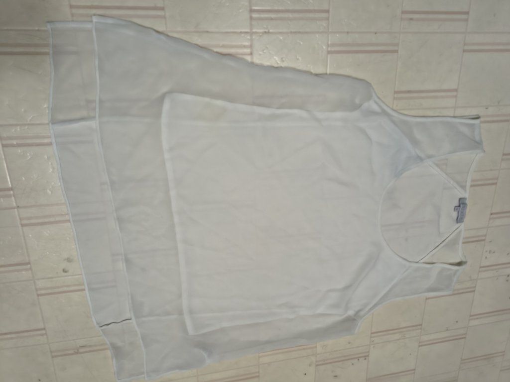 Main image 5